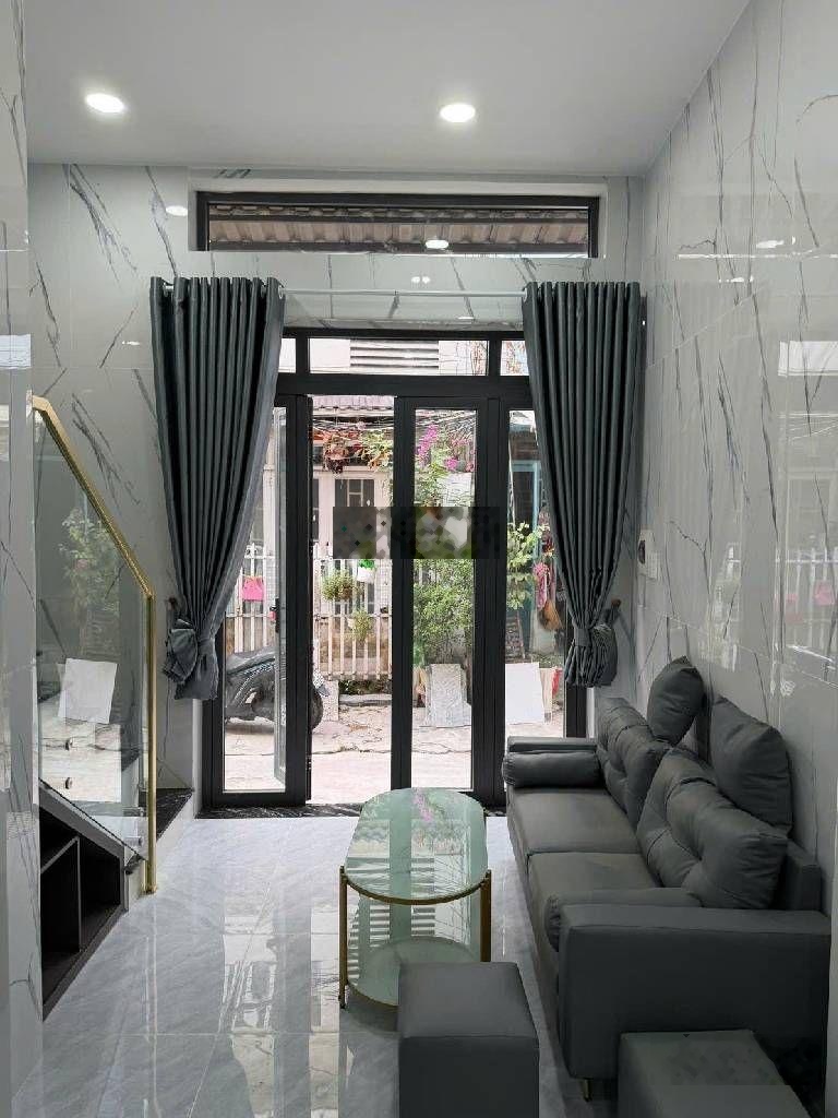 Bán nhà mặt tiền hẻm 3m - gần KCX Tân Thuận Quận 7 - DT sàn 70m2 - 3 tầng - 3PN - chỉ 3.749 tỷ