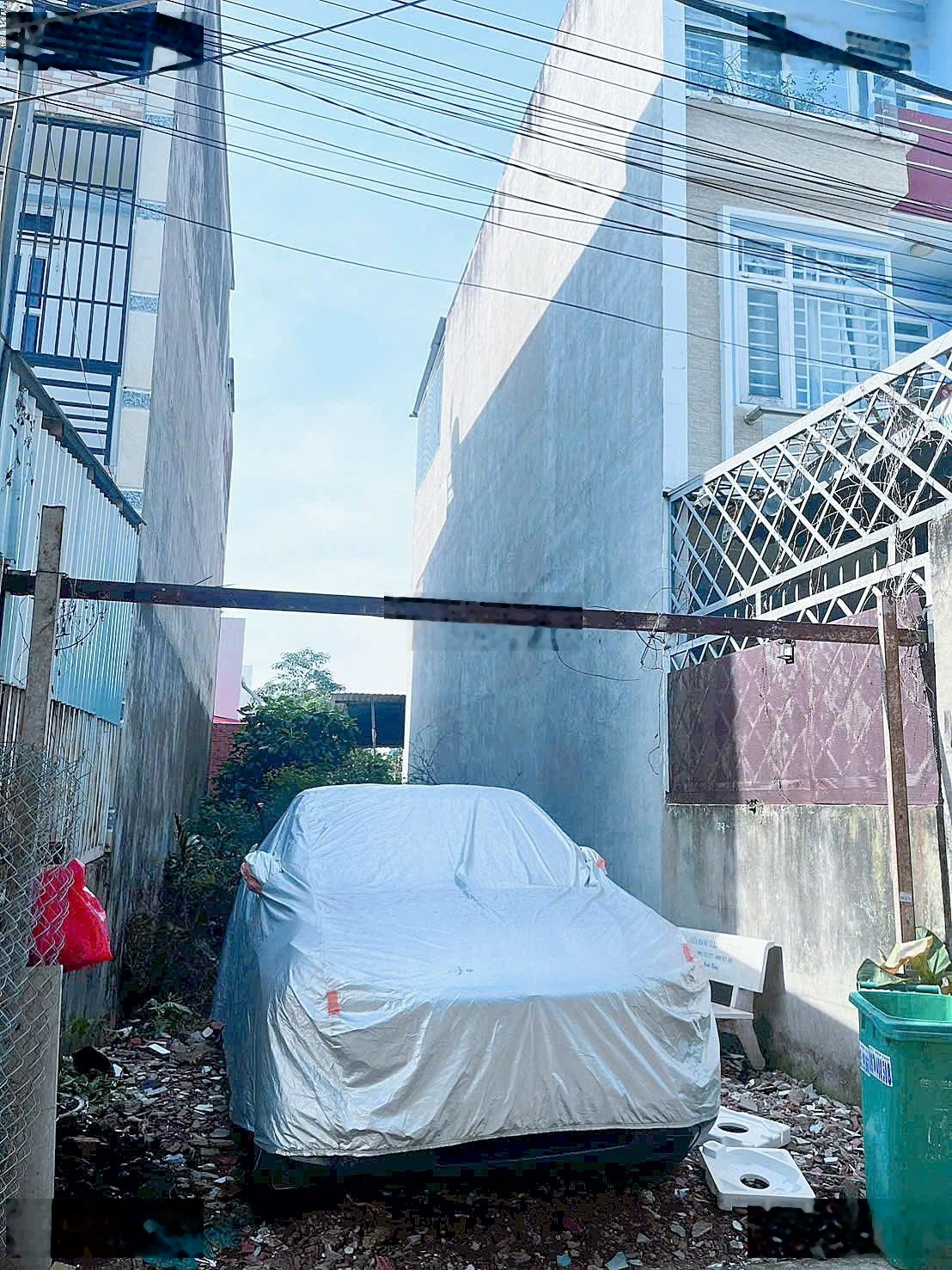 Bán Đất Hiệp Bình Chánh Khu Phân Lô 70m2 Chỉ 5,5 Tỷ Gần Chợ Hiệp Bình Đối Diện Gigamall