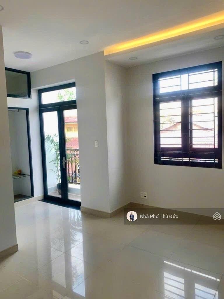 Bán nhà đẹp 4 tầng - ôtô ngủ trong nhà - quận 2 - trục nguyễn duy trinh - trung tâm bình trưng