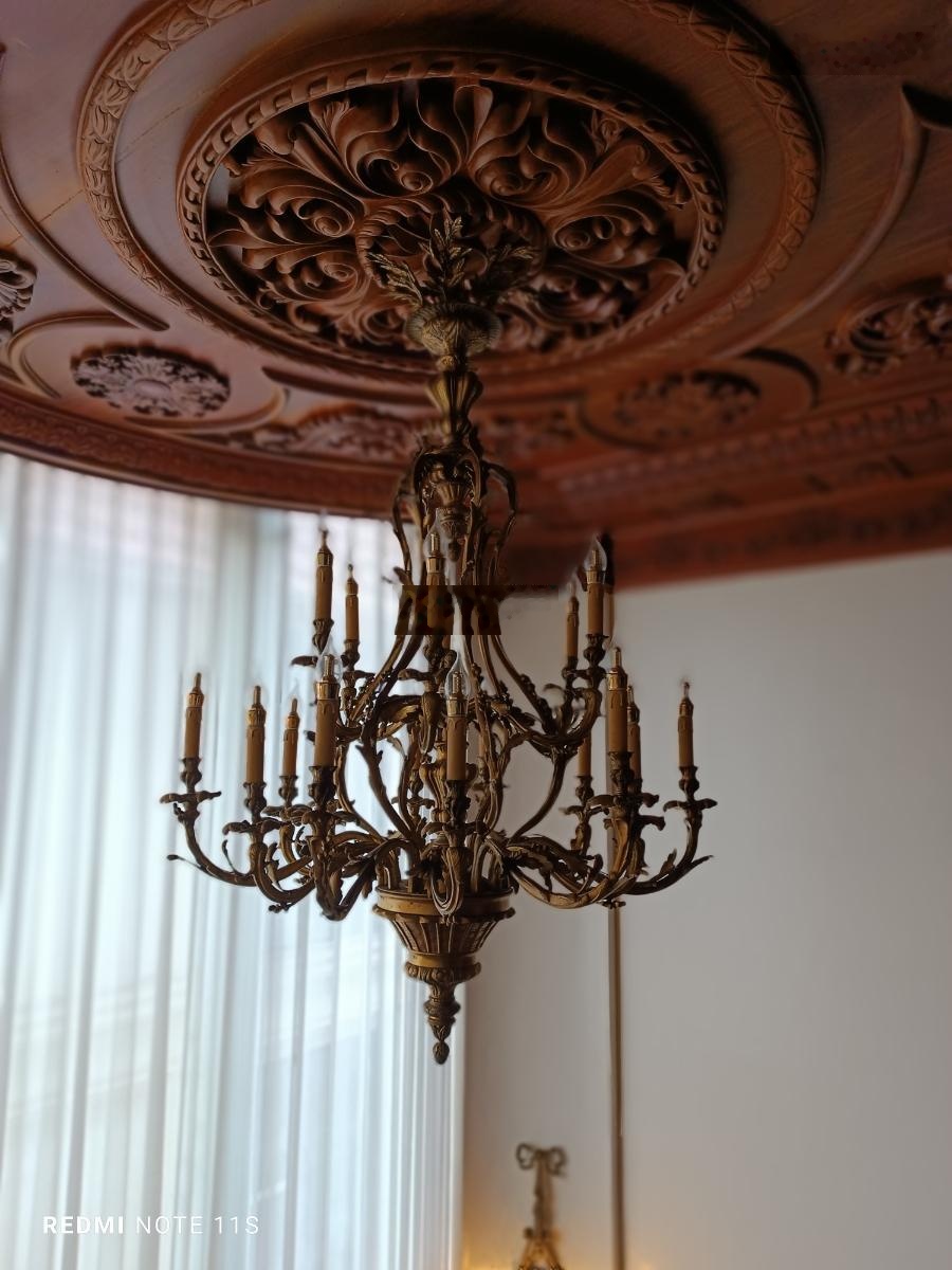 Bán biệt thự song lập Hoa Sữa - Vinhomes Riverside 215m2 đầy đủ nội thất về ở ngay. Giá cực tốt