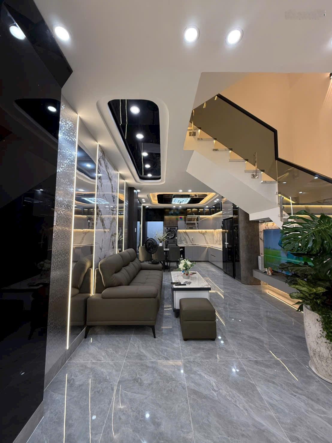 Bán nhà hẻm xe hơi 1886 Huỳnh Tấn Phát Nhà Bè