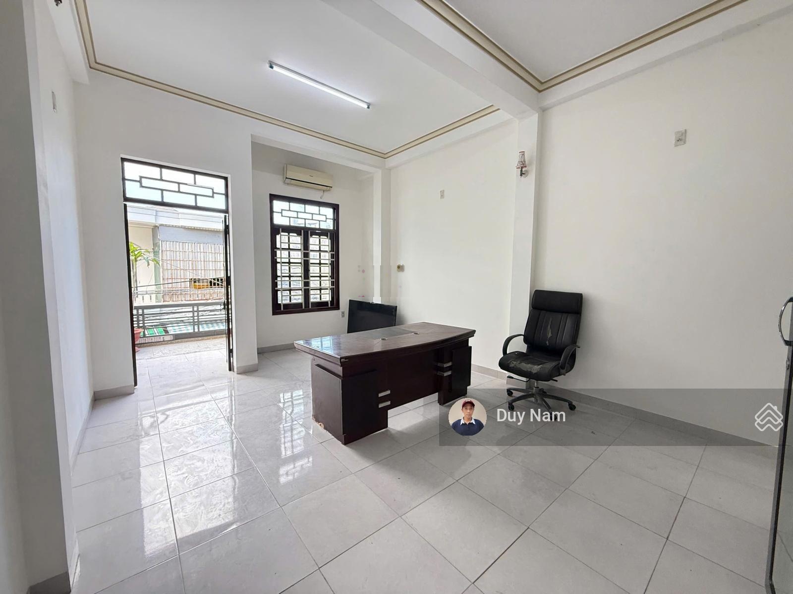 Nhà Nguyên Căn 4 Tầng, Khu Vực Bắc Nha Trang - sát trục đường 2-4, vị trí đẹp tuyệt vời