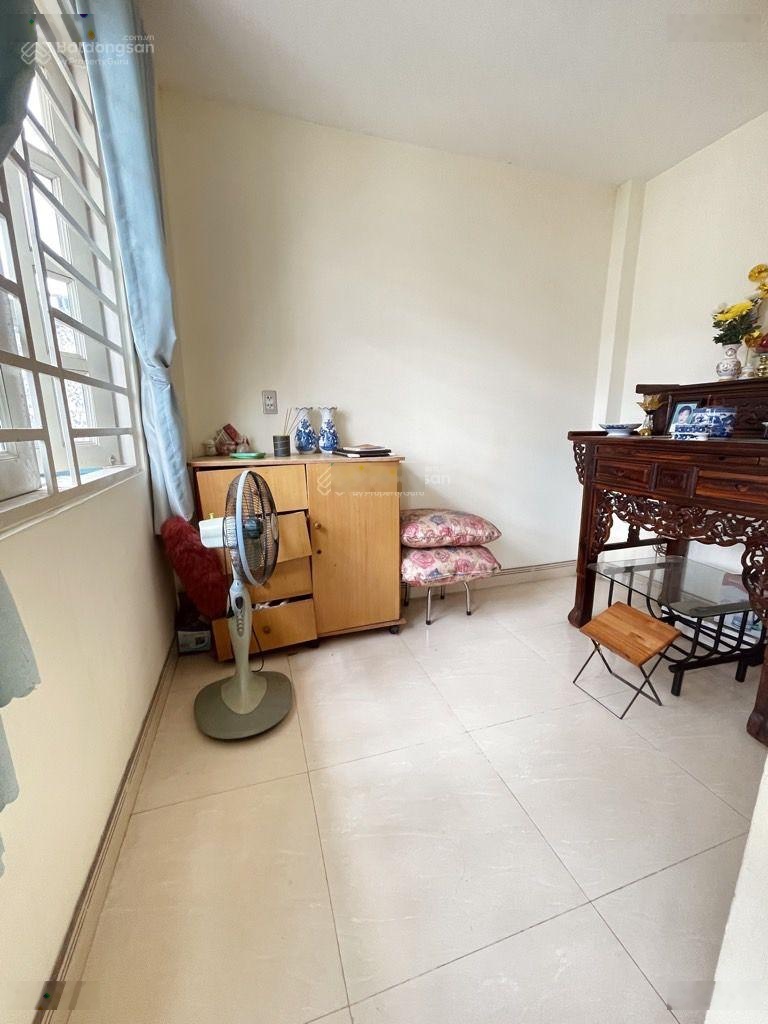 Nhà 4 Tầng, Gần Công Viên Gia Định, Sân Bay, Hẻm Xe Hơi tới Cửa Nhà