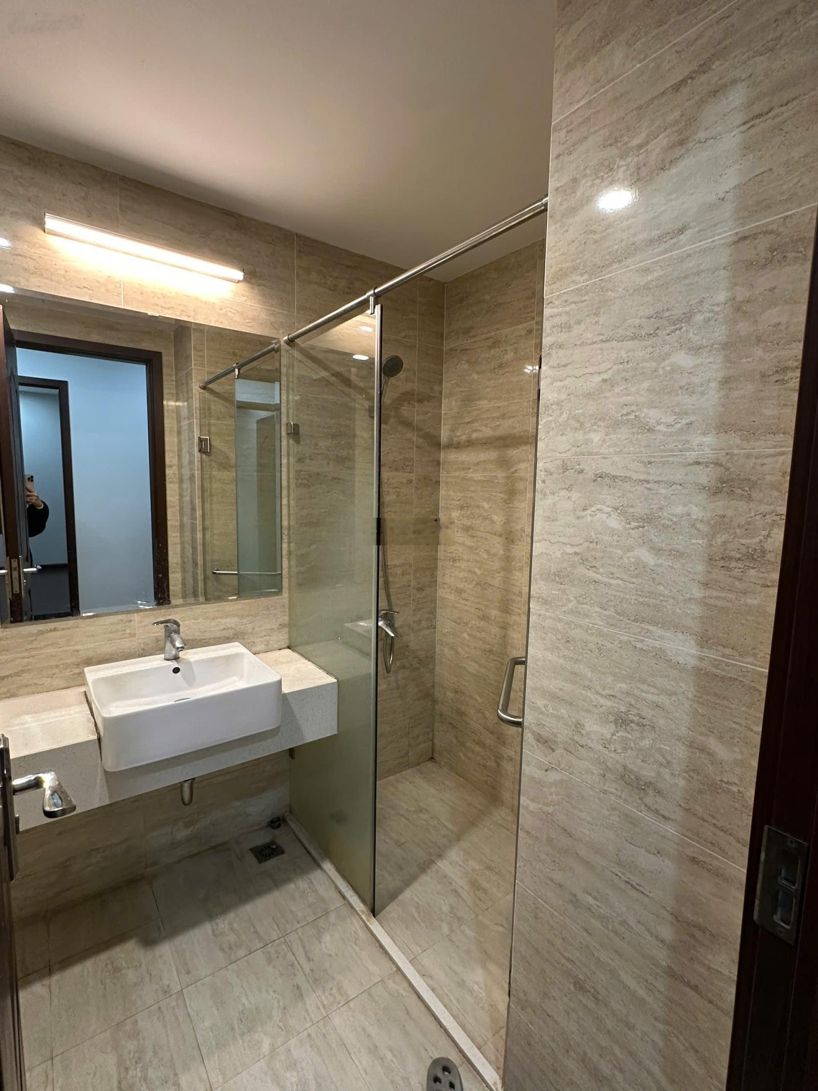 Căn hộ 2pn roman plaza - 75m - 7,5 tỷ bao phí