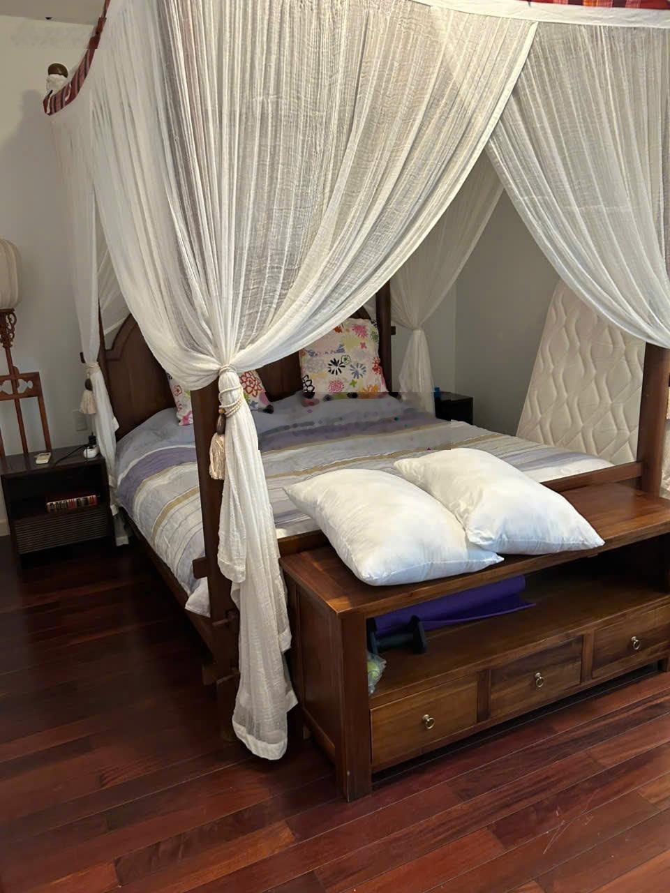 MT lớn cuối cùng ở BThanh. Nguyễn Văn Đậu. 6 x 37m, nở hậu. CN 242m2. 4 lầu. HĐT: 60tr. Giá 31.4 tỷ