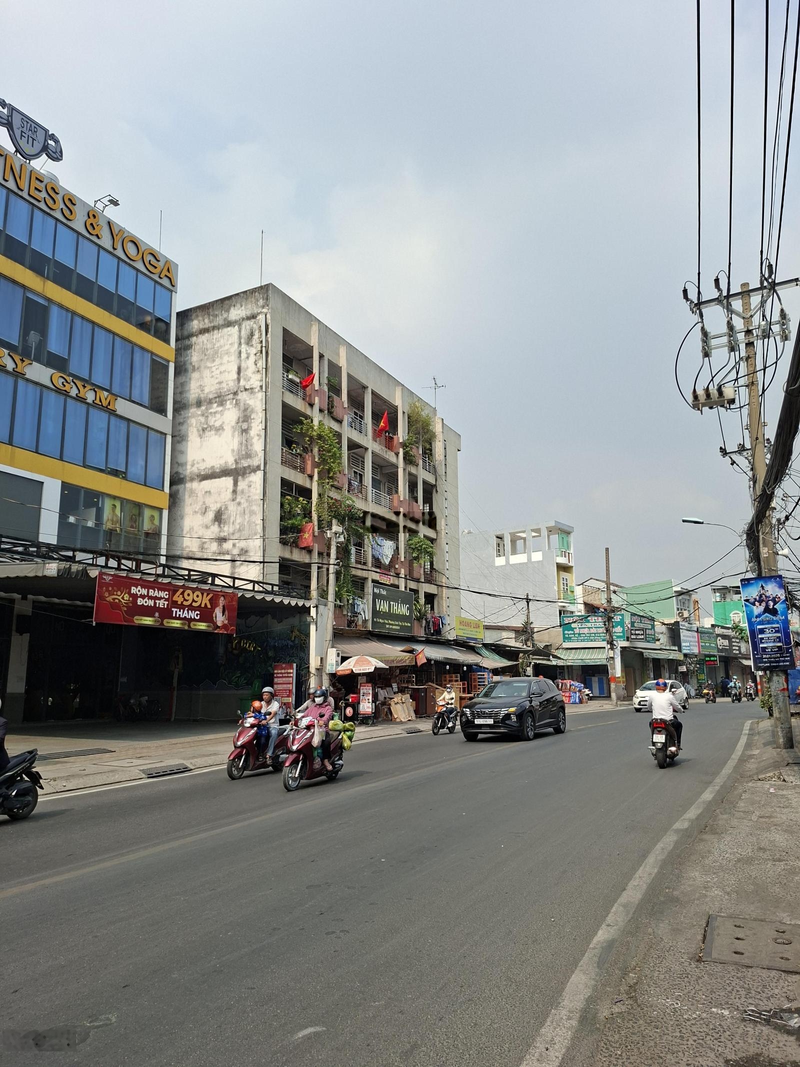 Bán nhà 1 hầm + 5 lầu Đường Tô Ngọc Vân phường Linh Tây tp Thủ Đức