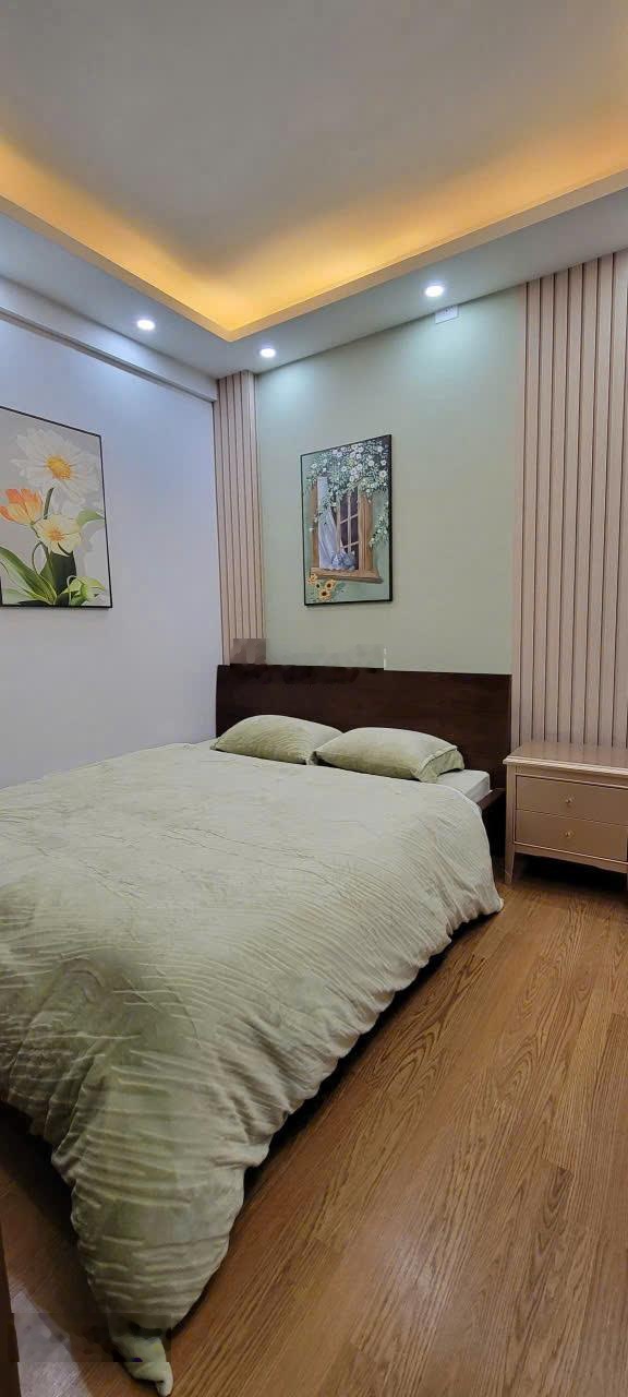 Bán căn hộ A6D Nam Trung Yên ( Sau toà kangnam) 40m2,1 ngủ ,1wc full nội thất giá 3tỷ850