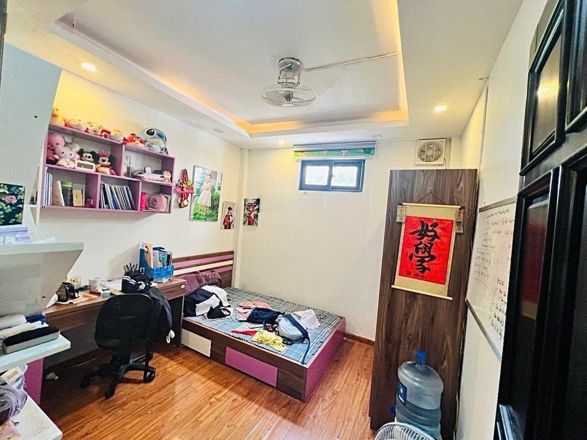 Mặt ngõ thông tứ tung, DT 36m2, MT 6,5m, gần phố KD sầm uất, 5T dân xây, chào 7,7 tỷ