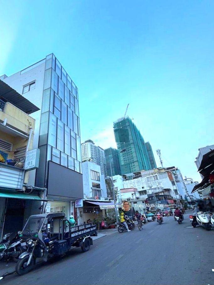 Lô góc mặt tiền đề thám tài sản lõi quận 1 dòng tiền bền vững