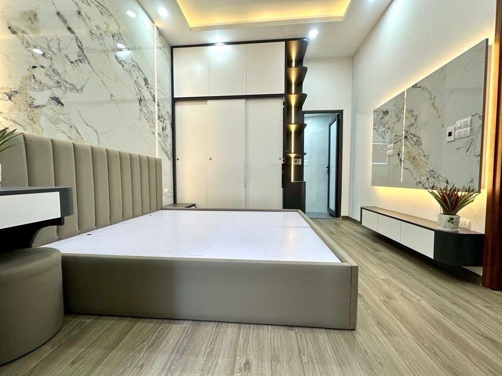 Minh Khai 50m2 - Full nội thất - An sinh tốt - Cách oto 30m - Phân khúc 9 tỷ