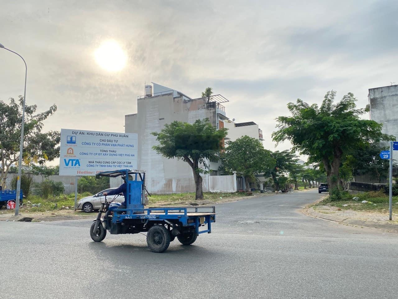 Đất dự án KDC Phú Xuân - Vạn Phát Hưng, đường 20m: 6x24m, 144m2 - giá: 54 triệu/m2