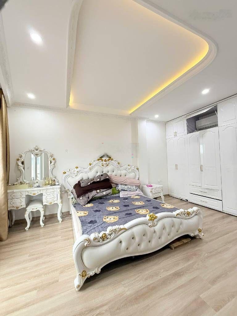 Siêu phẩm 7 tầng đường văn tiến dũng, bắc từ liêm, gara ôtô, thang máy, vừa ở vừa cho thuê, cực đẹp