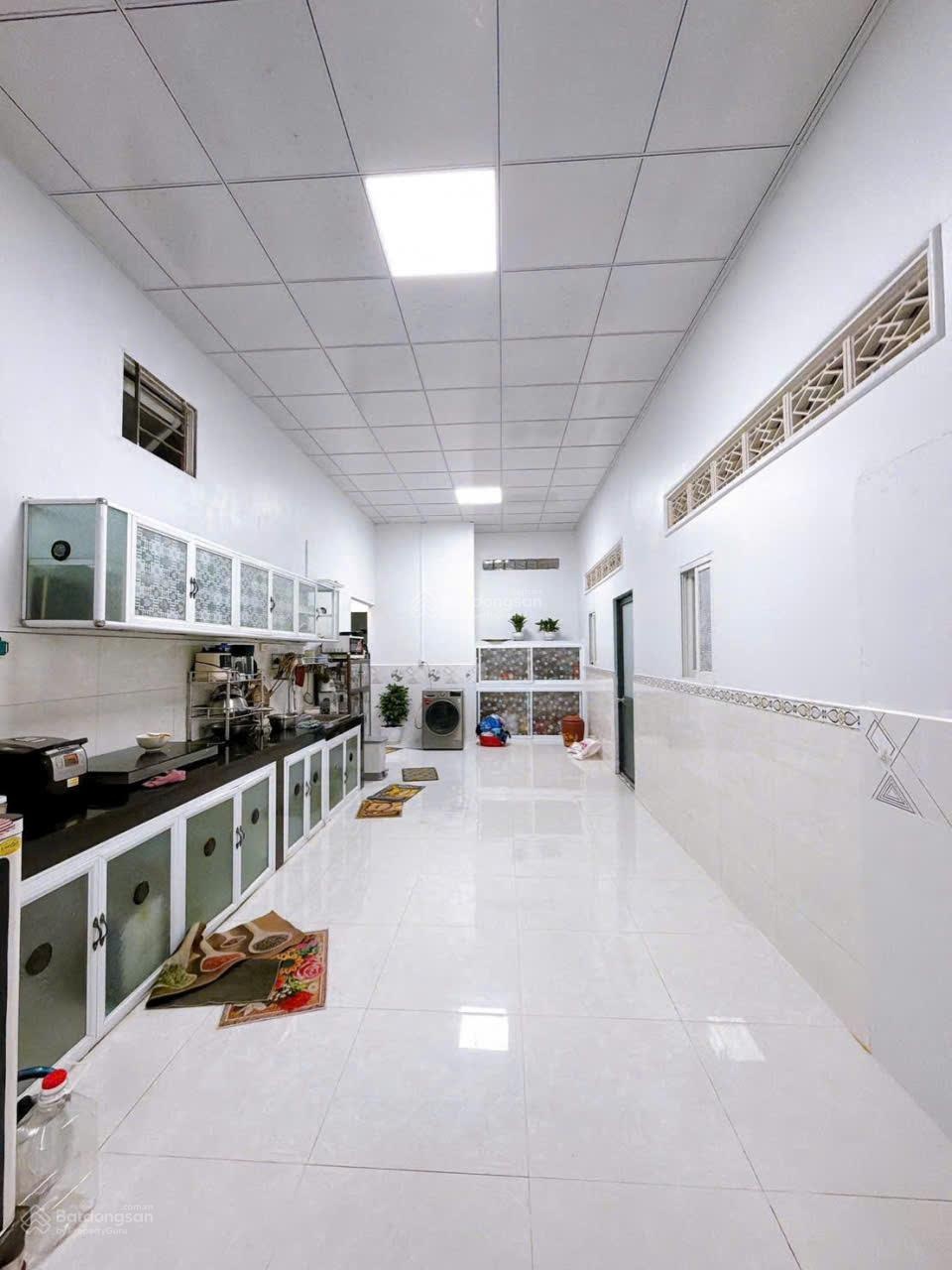 Siêu rẻ! Bán đất tặng biệt thự gần cầu Suối Mau, P. Hố Nai,7,3x36 chỉ 4,2 tỷ