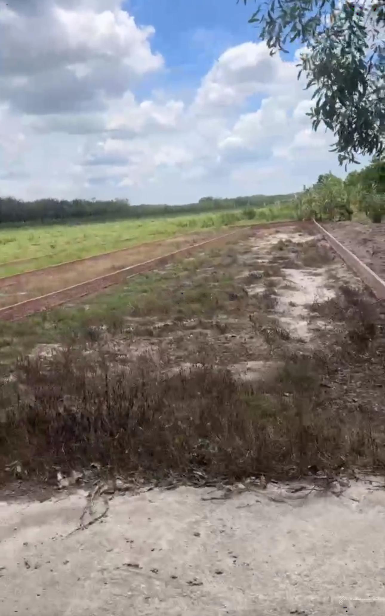 Chính chủ cần bán lô đất đẹp tiện ích đường số 8 Minh Hưng