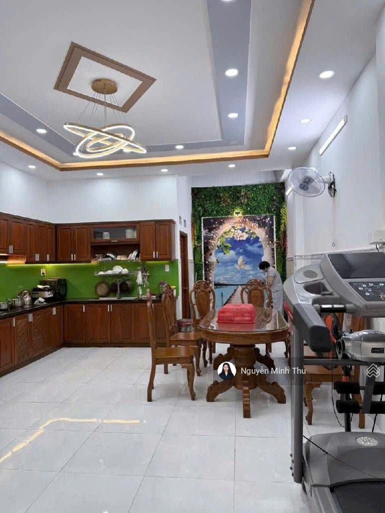 Hẻm xe hơi, 79m2, ngang 5x18, 4 tầng, Phan Huy Ích, Gò Vấp, chỉ 8.5 tỷ