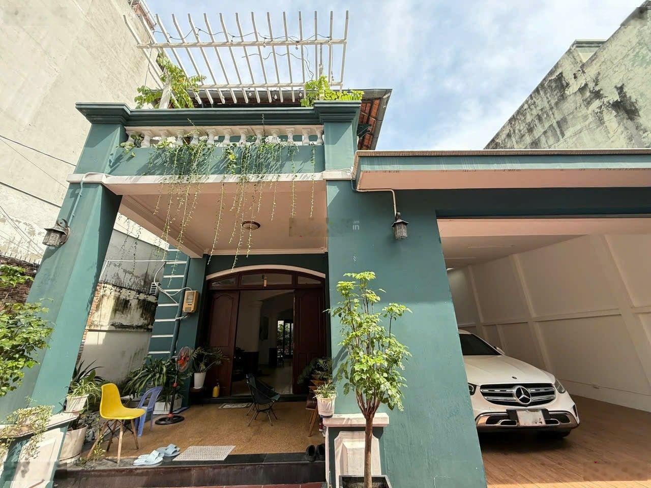 Bán Villa Ngô Bệ 440m² 3 tầng - 65 tỷ - biệt thự cộng hòa gần ga tân sơn nhất