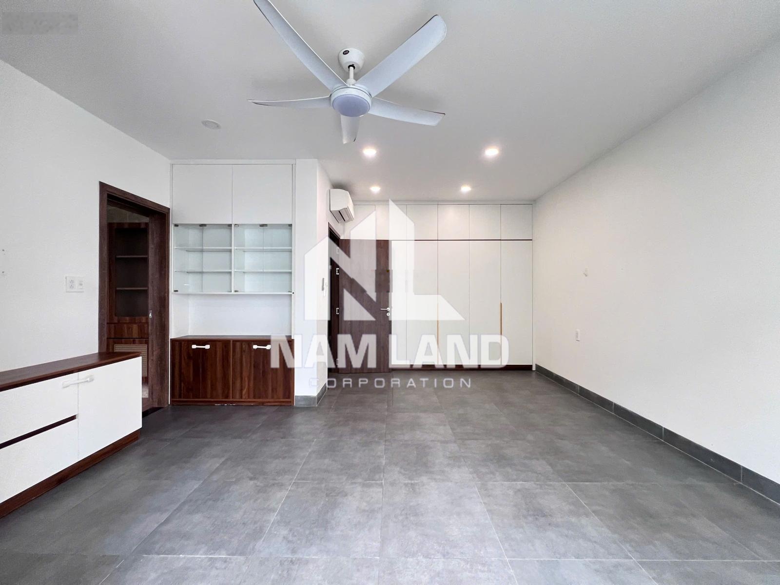 Nhà Nguyên Căn sau song hành hơn 400m2 sử dụng 1 trệt 4 lầu- giá 38tr/tháng