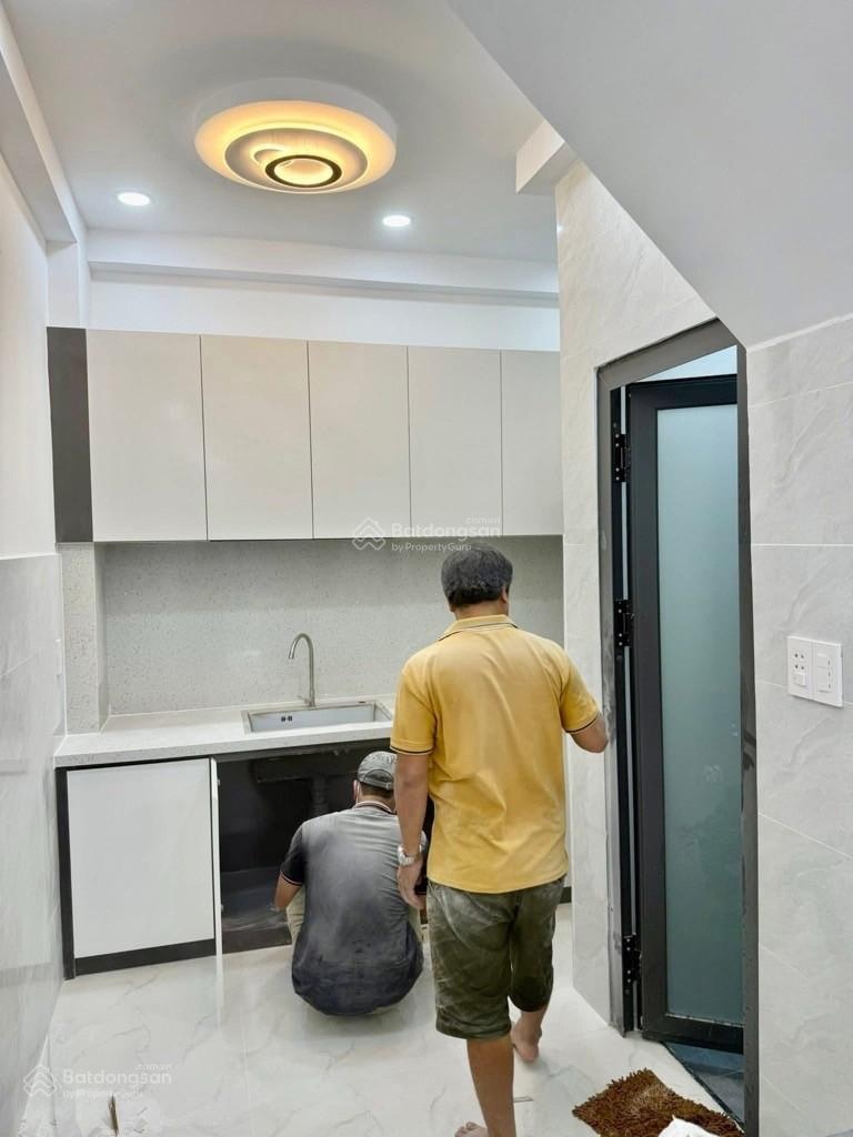 Gò Vấp Bán nhà 1 trệt 1 lầu, diện tích sàn: 46m2, 6 phòng, hẻm rộng, gần chợ Thạch Đà