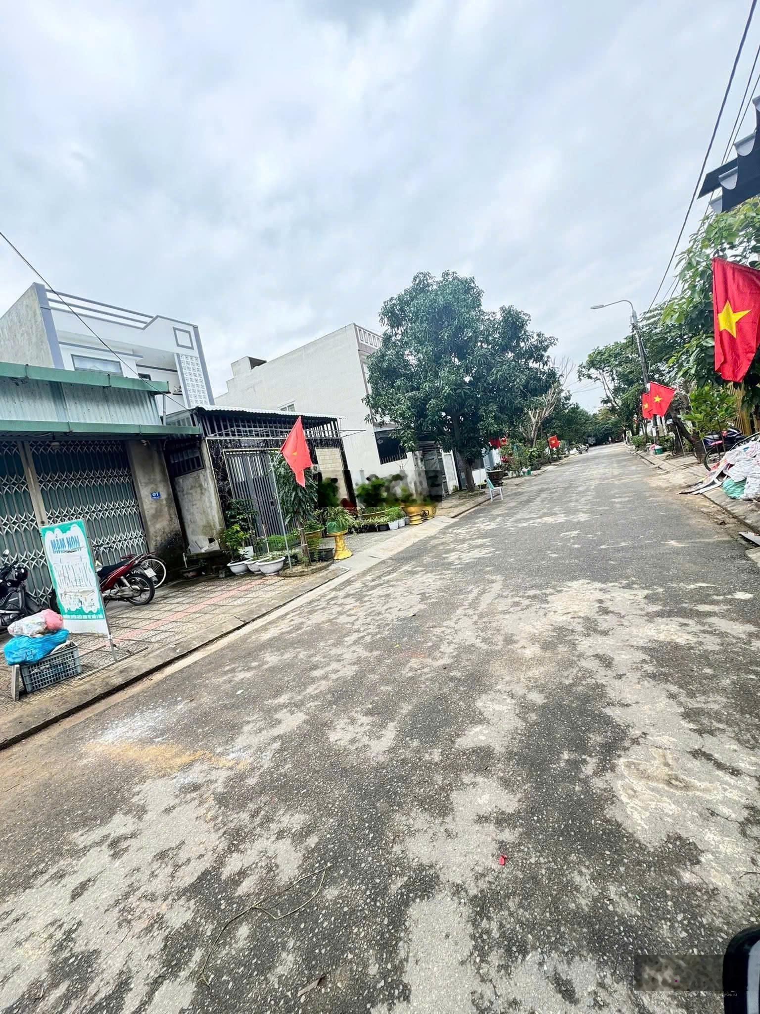 Bán nhanh lô đất mặt tiền đẹp đường rộng rãi thông thoáng,hoà xuân, đà nẵng