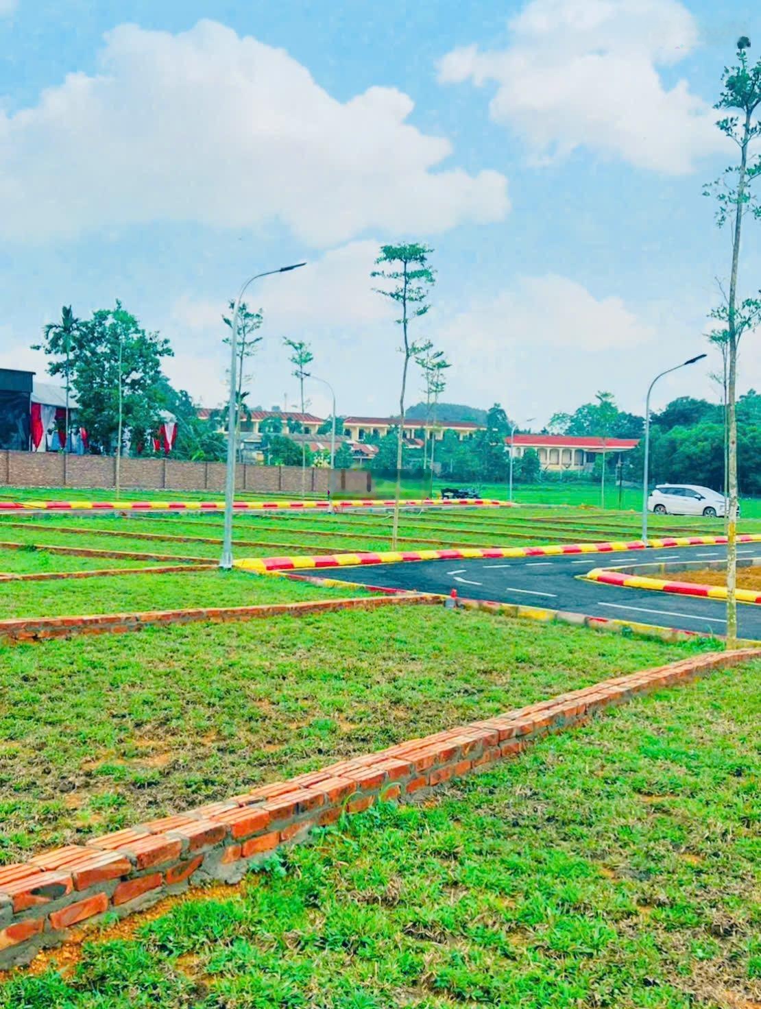 Đất đẹp 1-0-2 chỉ 500tr/lô tại Hoà Bình