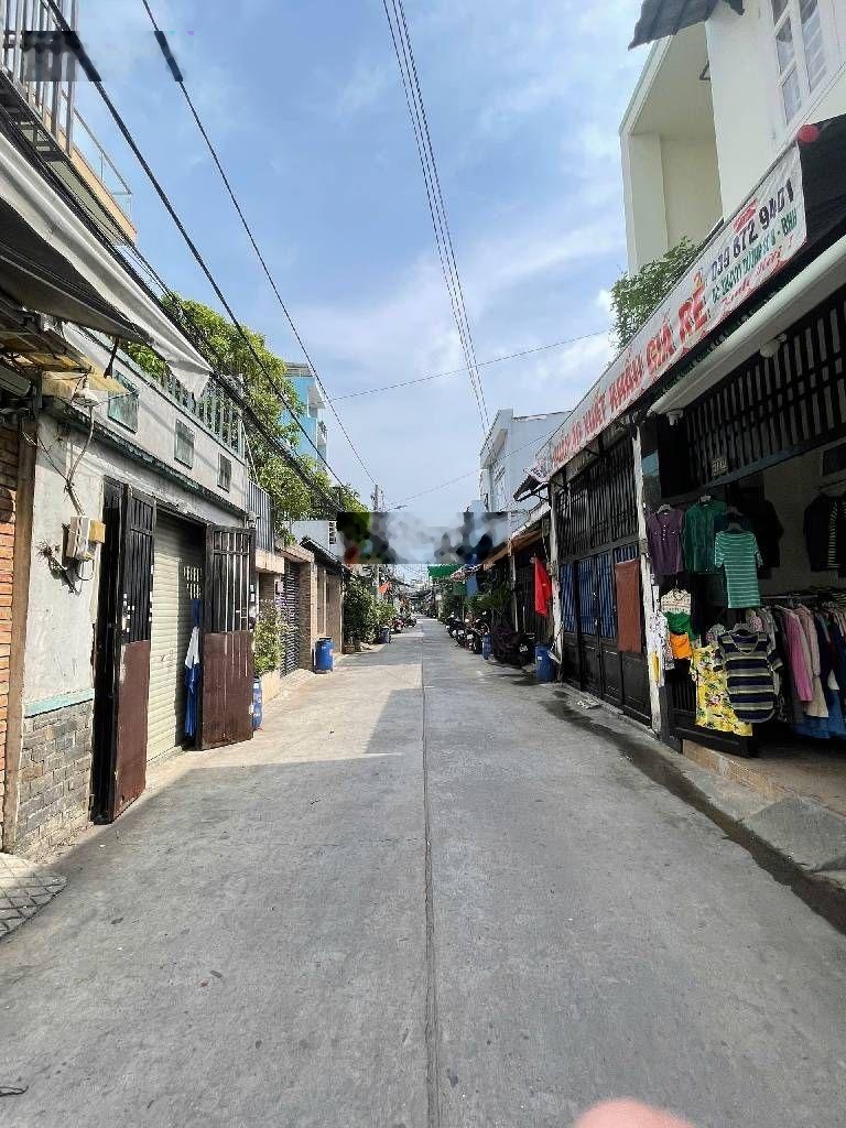 Chỉ 3ty84- g.iảm nhanh - bán gấp nhà đẹp - hẻm xe hơi - ngay aeon mail tân phú - 40m2