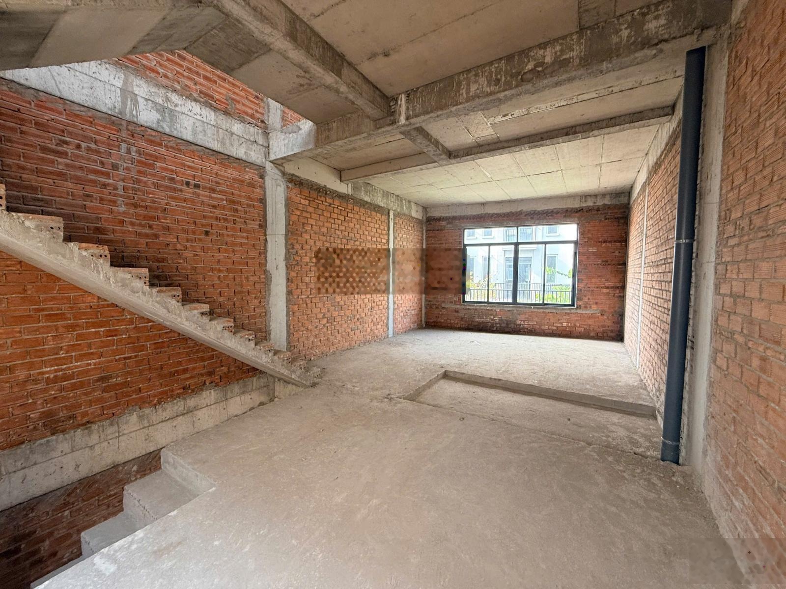 Hàng Hiếm! Shophouse trục chính Triệu Quang Phục (KĐT Tây Sông Hậu). Chỉ duy nhất 01 căn.