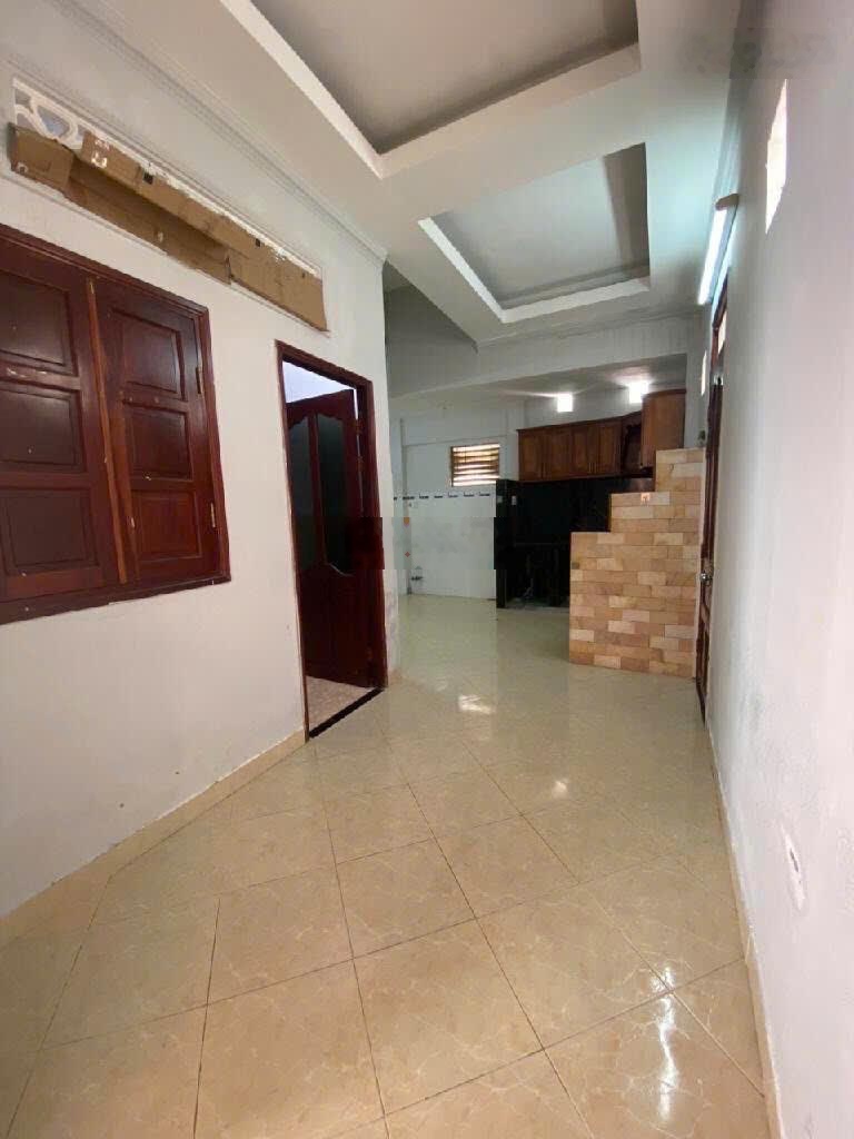 Bán nhà giả biệt thự Đường 17 - Quận 7 xe hơi tới nhà - chỉ 8.3 tỷ - giá tốt nhất khu vực