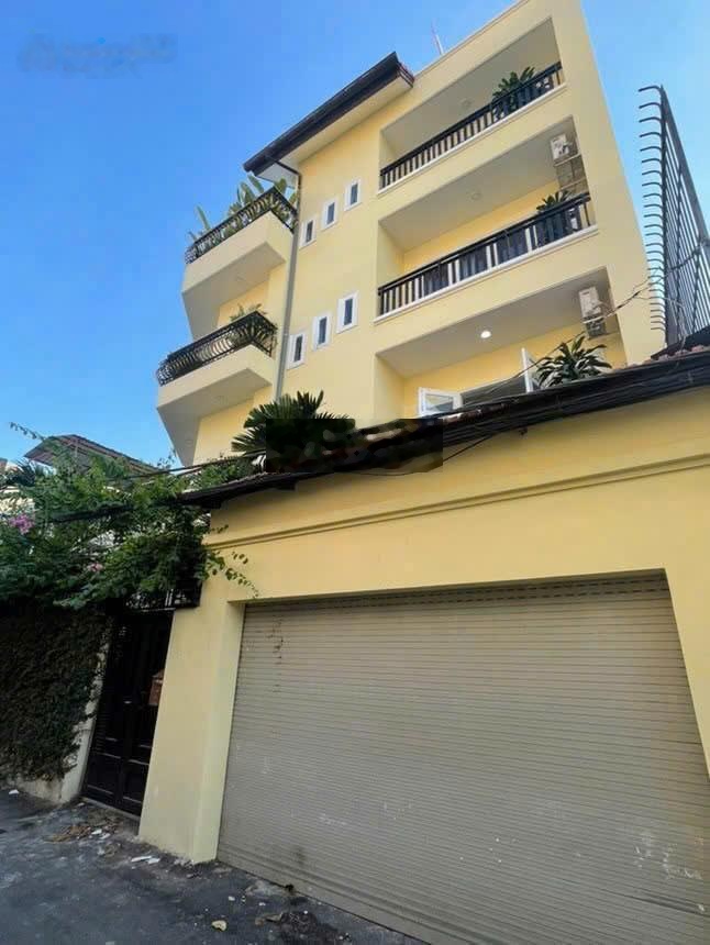 Bán nhà hẻm VIP 43R Hồ Văn Huê, P9 Phú Nhuận DT 7.1x16m| trệt 3 lầu| nhà mới ở ngay| giá 32 tỷ