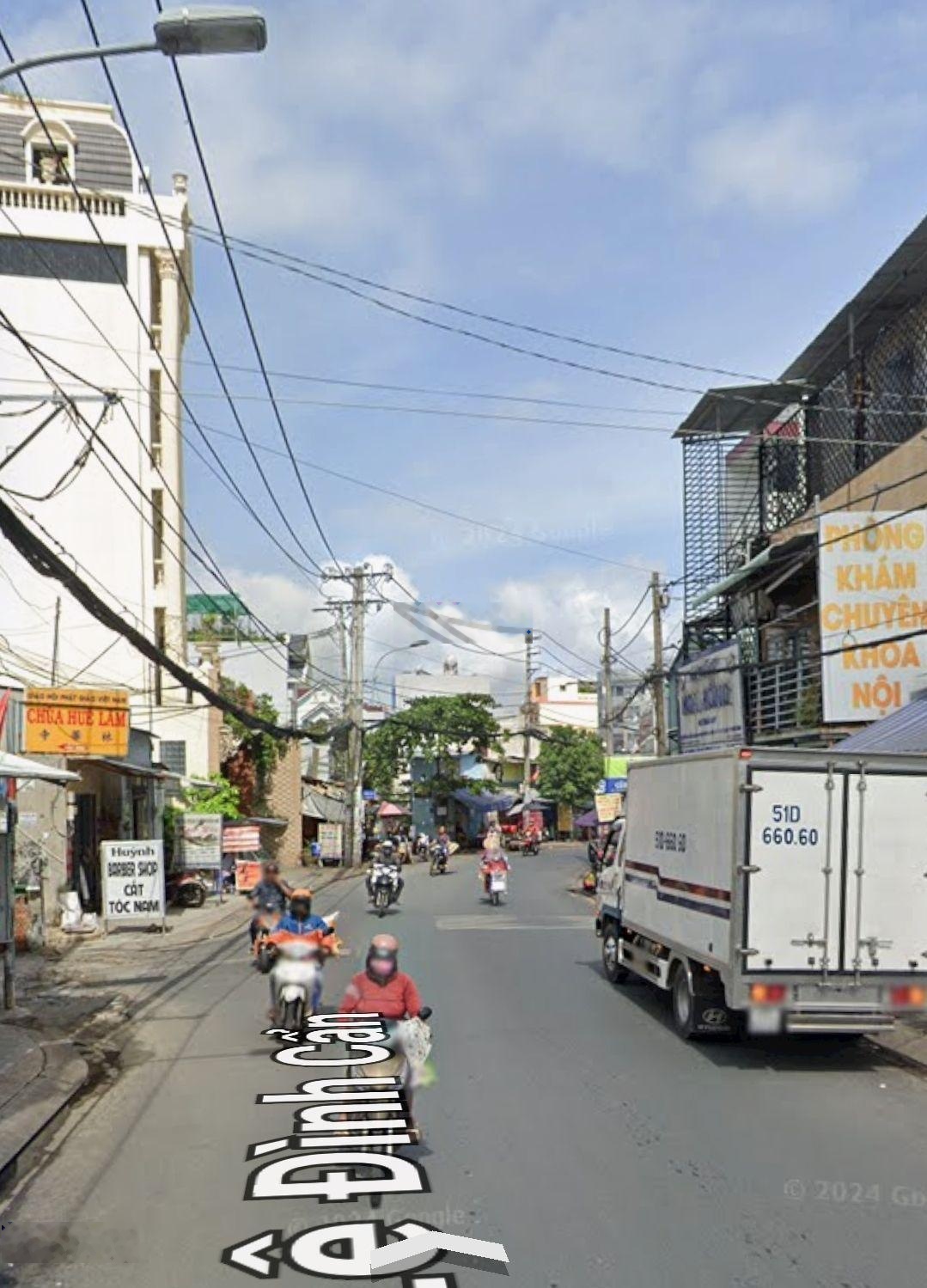 Bán gấp nhà cấp 4 diện tích 515m2, mặt tiền Lê Đình Cẩn