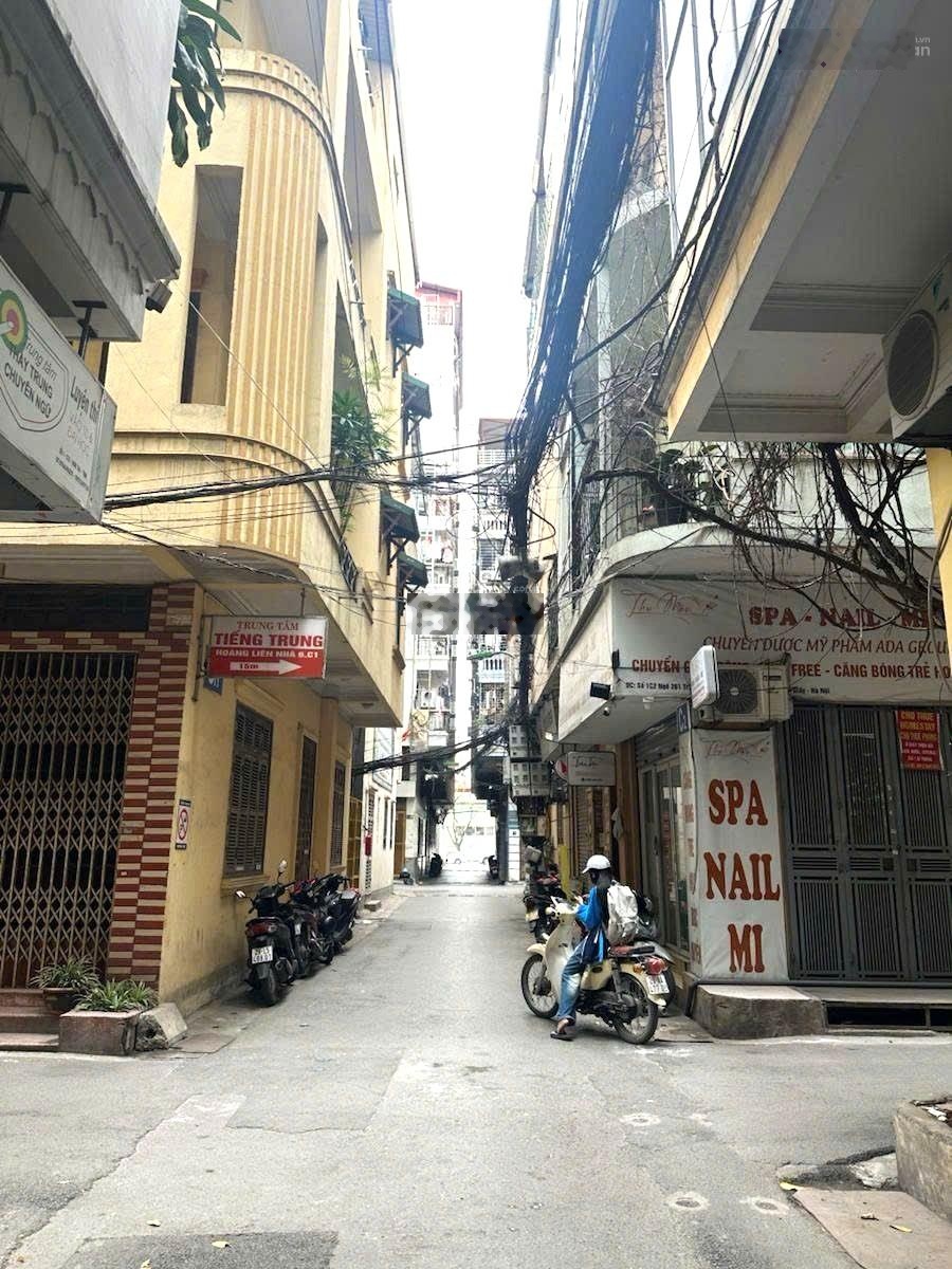 (040) phân lô cán bộ quận cầu giấy - bàn cờ ô tô tránh thoáng sáng -trên ở dưới cho thuê tiệm nail