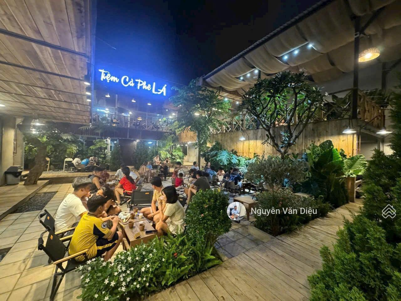 Cần bán nhà góc 2 mặt tiền Đường Hoàng Việt Q.TB (DT 21mx18m) - Hầm 8 tầng - HĐT 250tr giá 75 tỷ