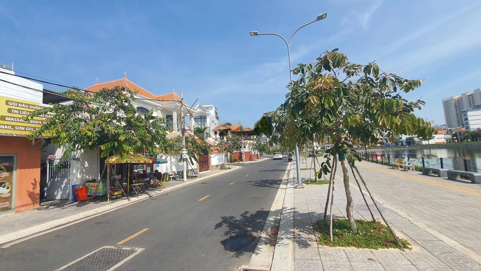 Bán lô đất view hồ Võ Thị Sáu, P2 (DT: 104m2) + view hồ trực diện + giá cực tốt