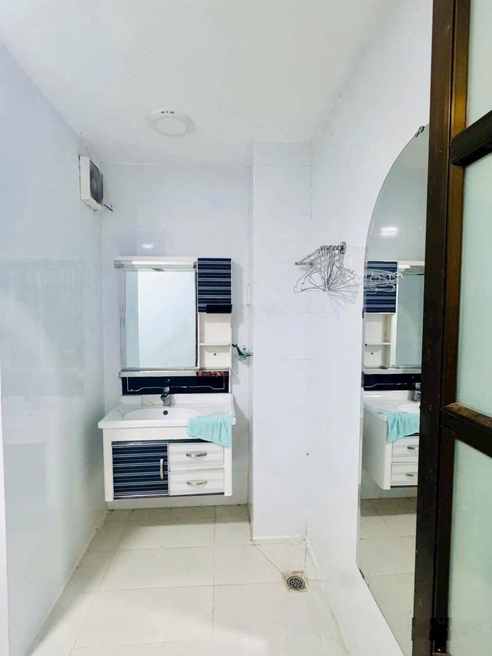 Nhà Mặt Tiền Kinh Doanh Đường Số 6 - Gần Quốc Lộ 13 - Hiệp Bình Phước - Đối Diện Vạn Phúc City.