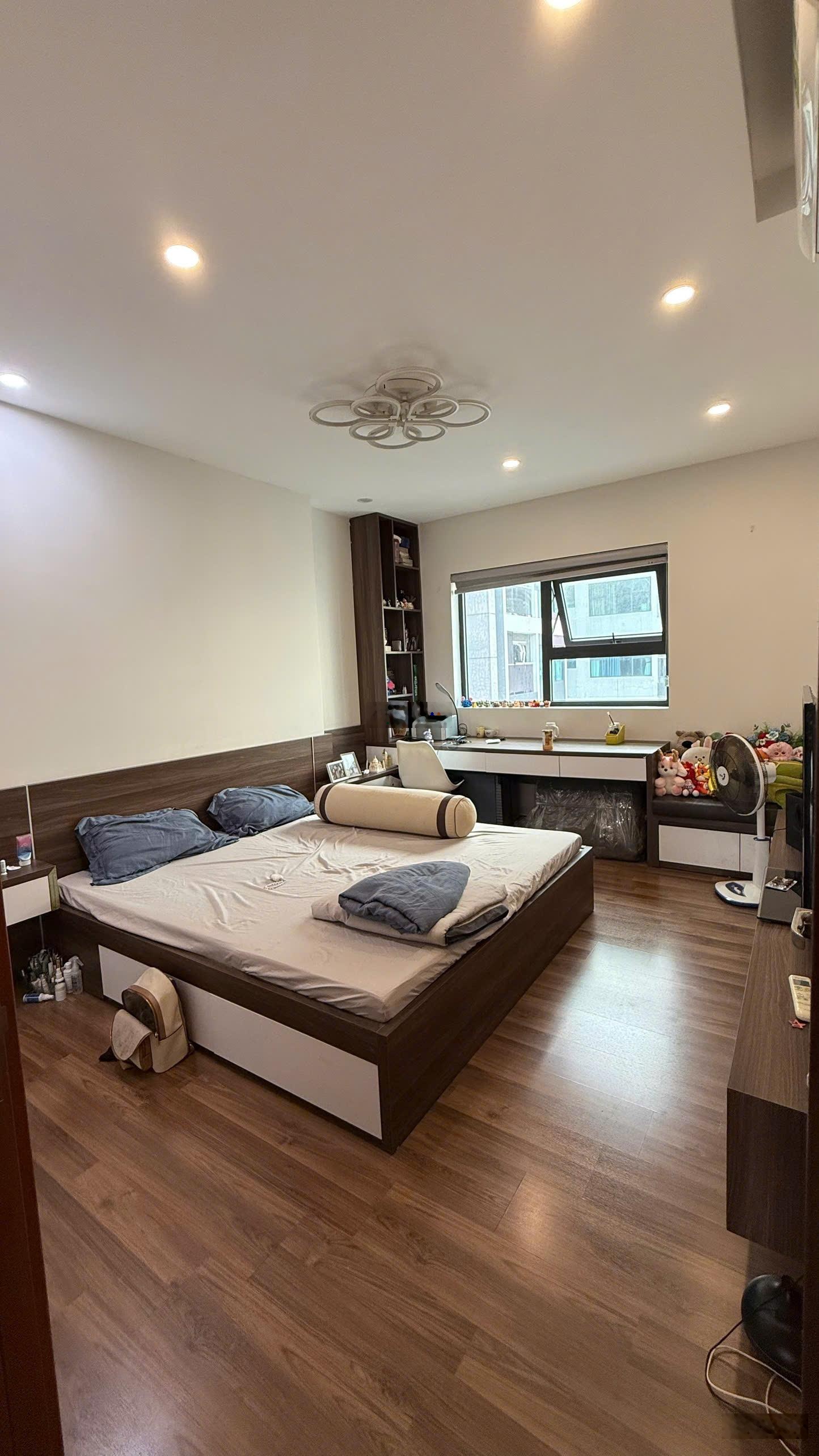 Bán căn 2pn+2wc chung cư KĐT mới Nghĩa đô chỉ 6,8 tỷ Full Nội Thất