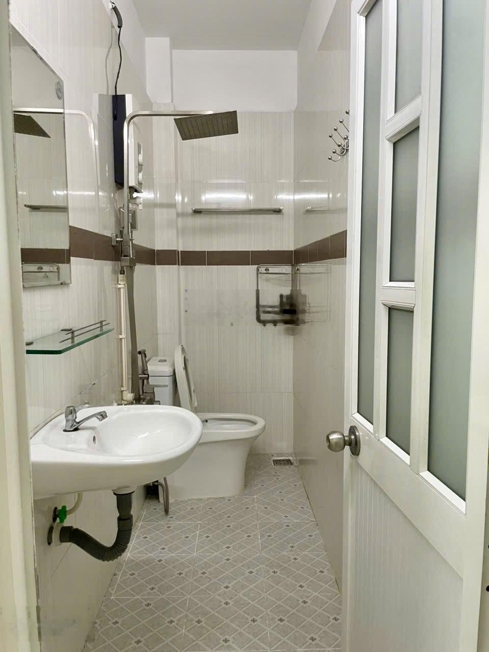 Chính Chủ bán nhà 2 tầng Phan Xích Long - 4x10 - Nhà Mới Ở Ngay - Phú Nhuận