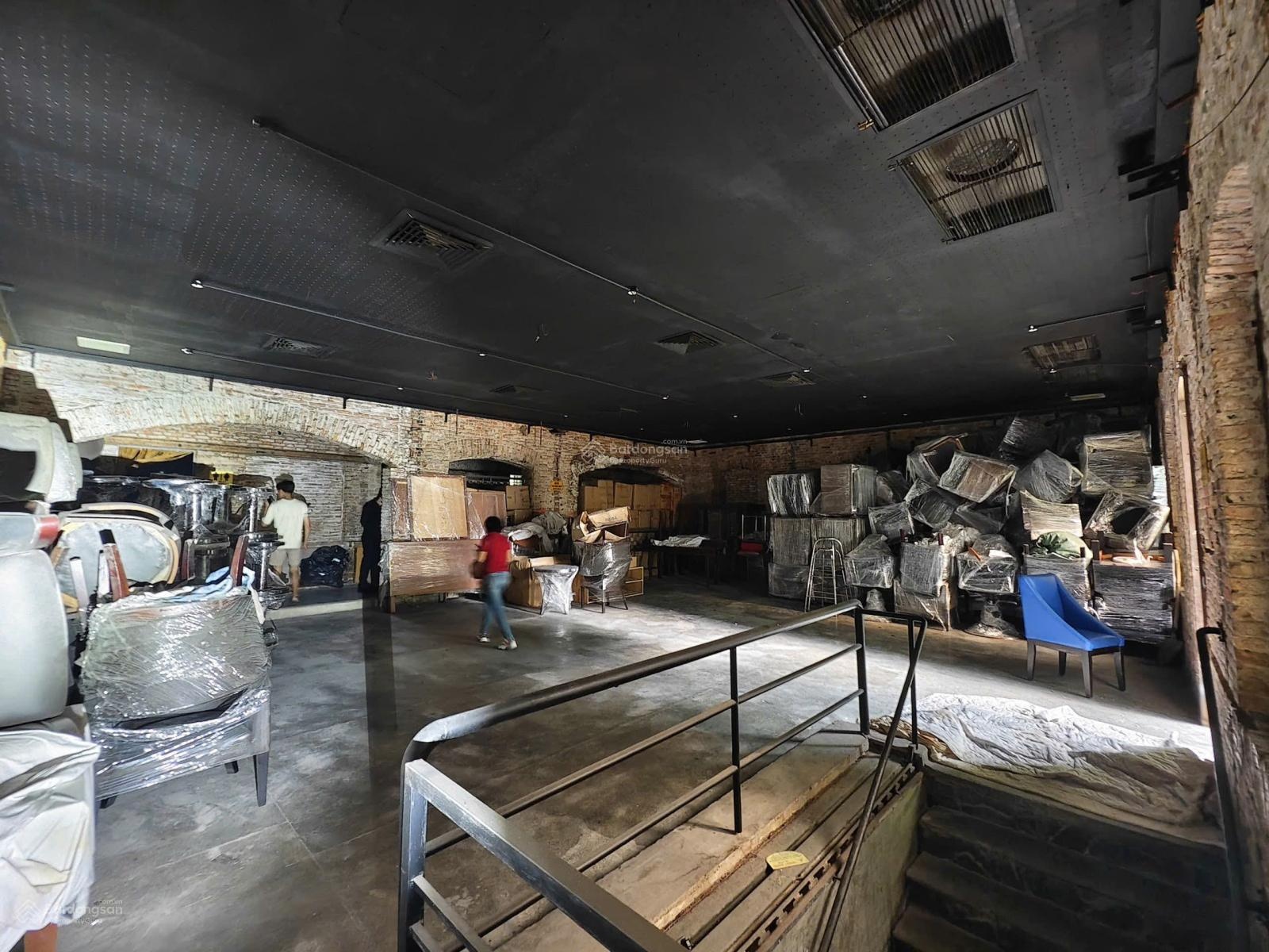 Ngang 12m - sử dụng hơn 400m2 - view vàng phường bến nghé - số 3 thi sách, quận 1.!