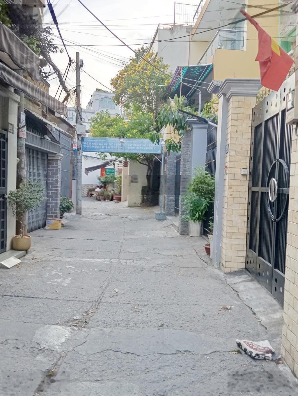 Bán nhà riêng tại Dương Bá Trạc, 3,9 tỷ, 42m2, 3PN, 2WC, chính chủ, Quận 8, HCM