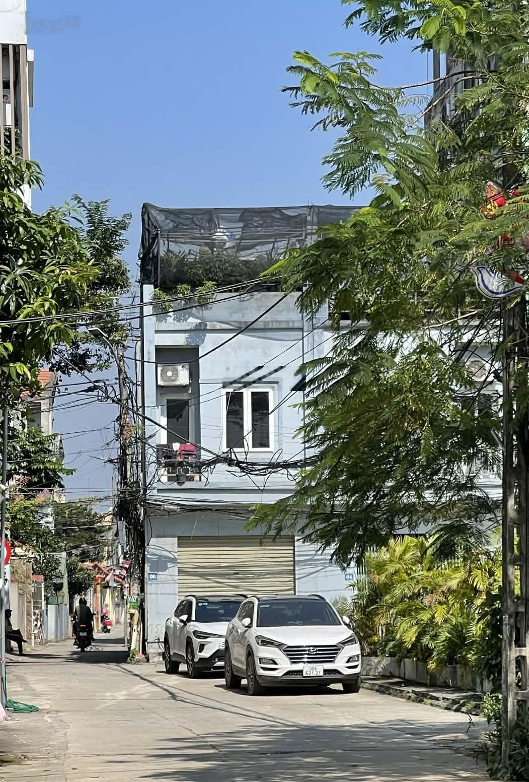 Chính chủ bán đất thôn Tuân Lề DT 82,6m2 MT 4.5m oto đỗ cửa ngay gần Honda Thắng Lợi. Lh 0978769682