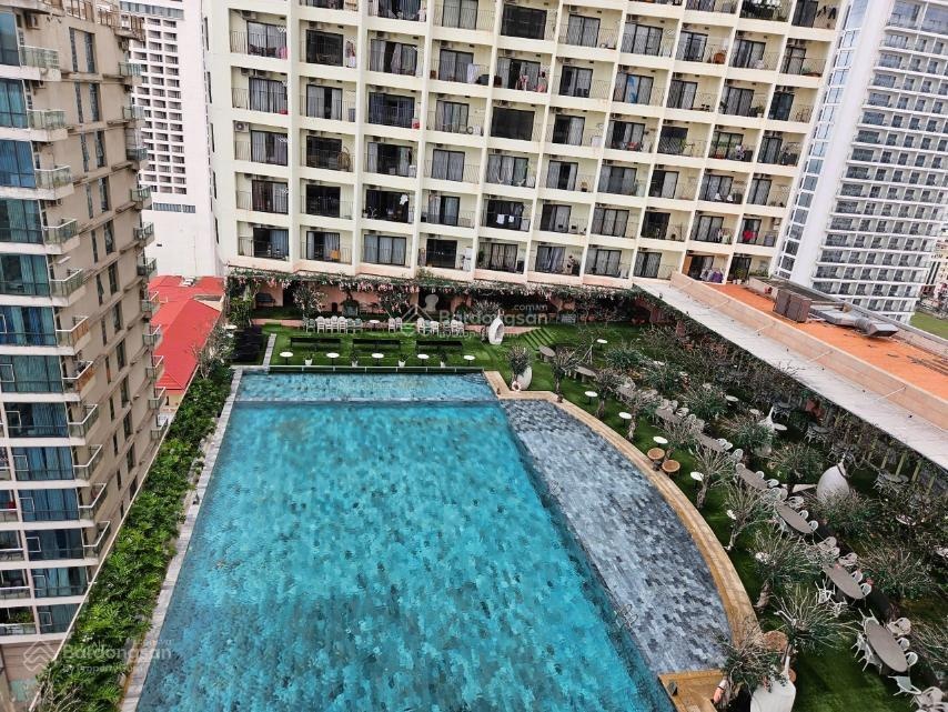 Cần bán căn hộ studio Goldcoast Nha Trang. Vị trí tầng 17 tòa Bắc 50m2 - 4,9 tỷ. Sắp ra sổ hồng