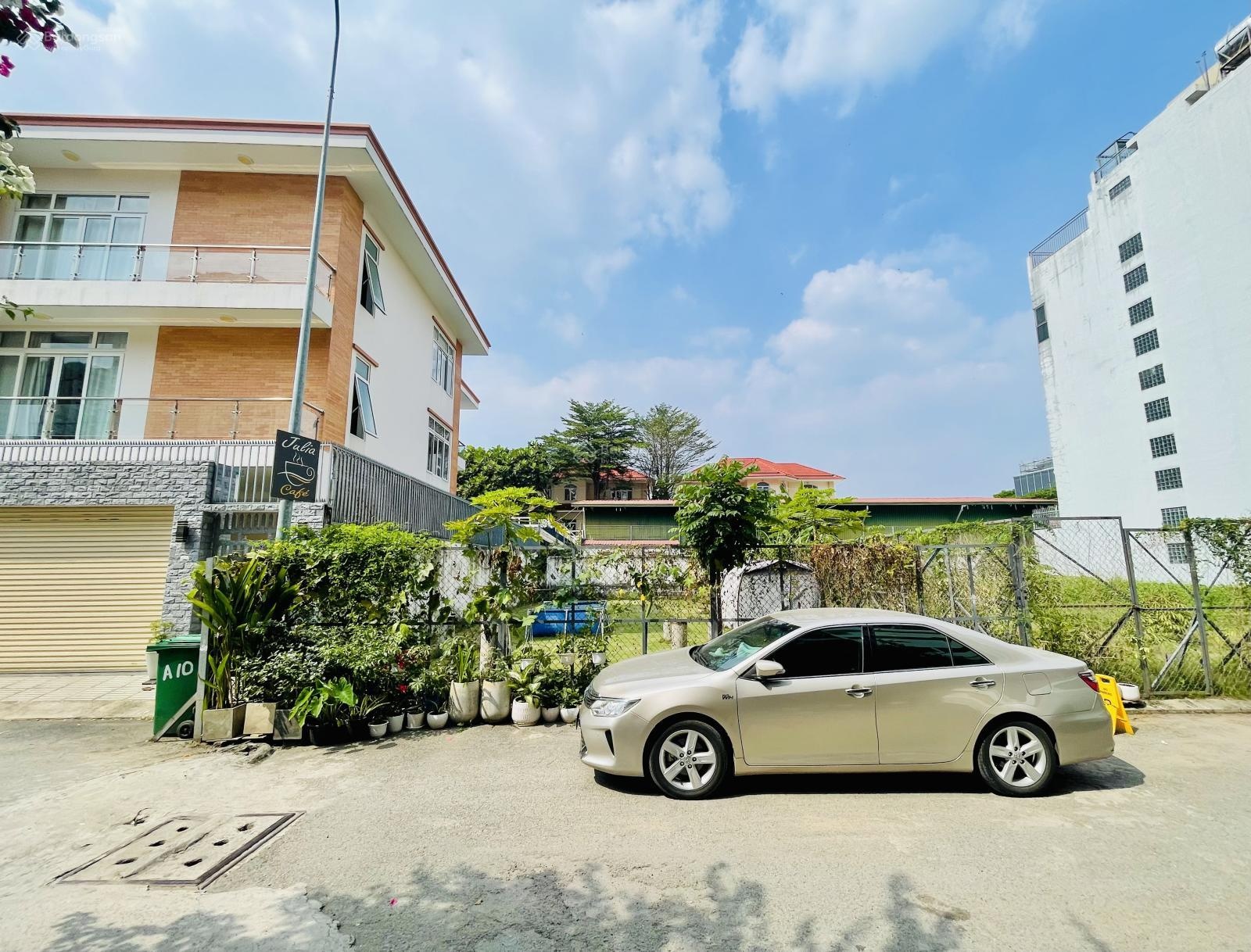 Khuôn đất mặt tiền thảo điền xd hầm 6tầng , dt 150m2 dts ~ 600m2 full thổ - giá bán 30 tỷ