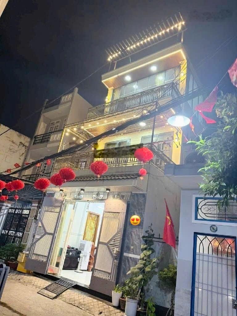 Ngang đẹp 5x18m-79m2 chỉ 8.5 tỷ- hẻm xe hơi - full nội thất đường phan huy ích gò vấp