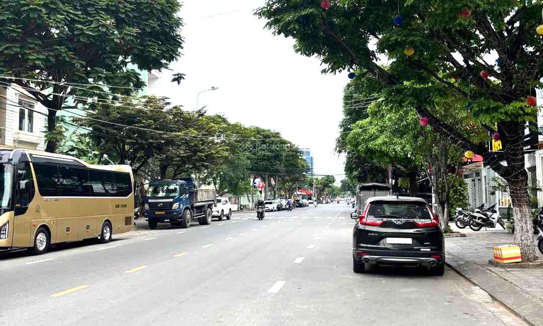 Bán đất tặng nhà cấp 4 đại lộ Phan Đăng Lưu, 130m2, giá tốt