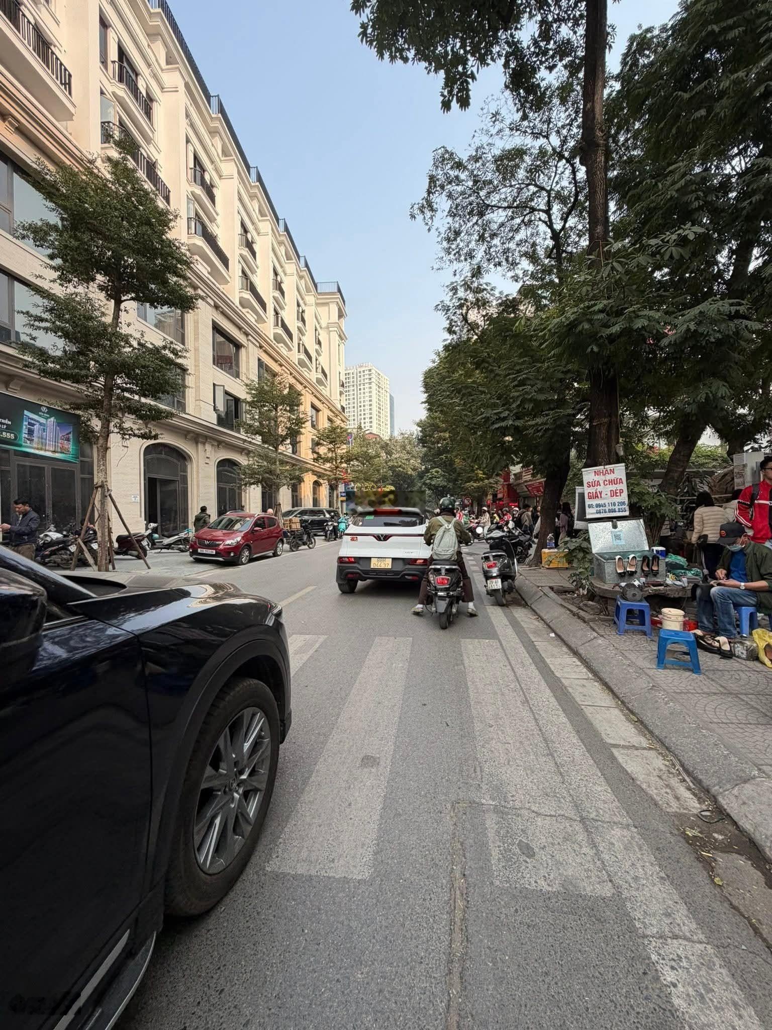 CÓ 102! Bán đất khu Chùa Láng, Pháo Đài Láng, 40m giá 7.x tỷ.