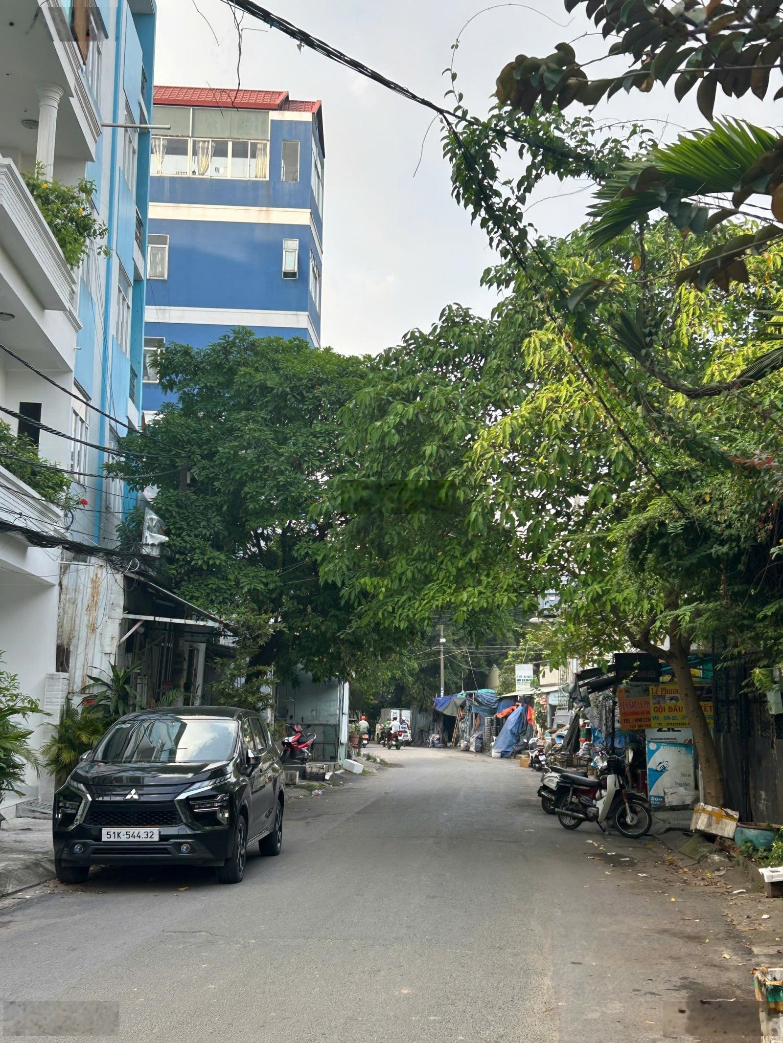 Bán nhà mt đường lê trực 14.5 tỷ - nhà mt đường tăng bạt hổ 16 tỷ