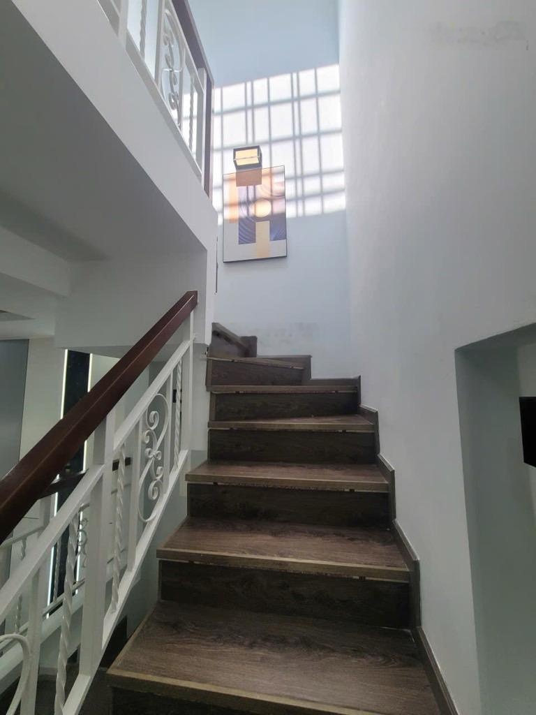 Khu vip hiếm nhà bán đầu đường quang trung p10 gv 4.3x12.6 (6,85 tỷ) nhà 3 tầng 1 trệt 1 lửng 1