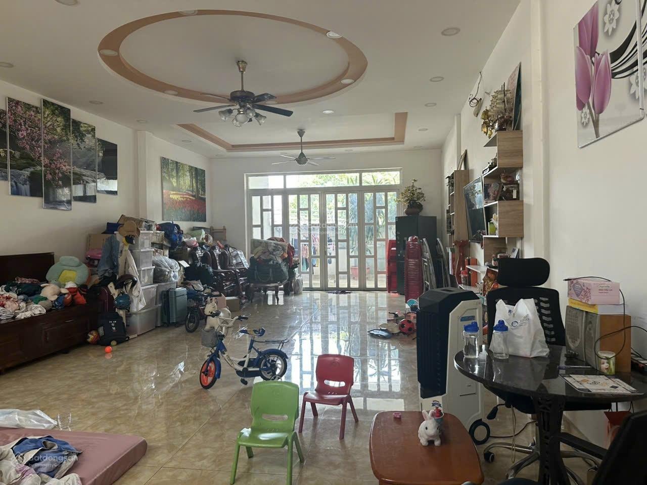 Bán nhà MT Trần Quốc Toản Quận 3 - DT: 6.5 x 18m - HĐT: 100 triệu - 4 tầng - gía: 47 tỷ TL