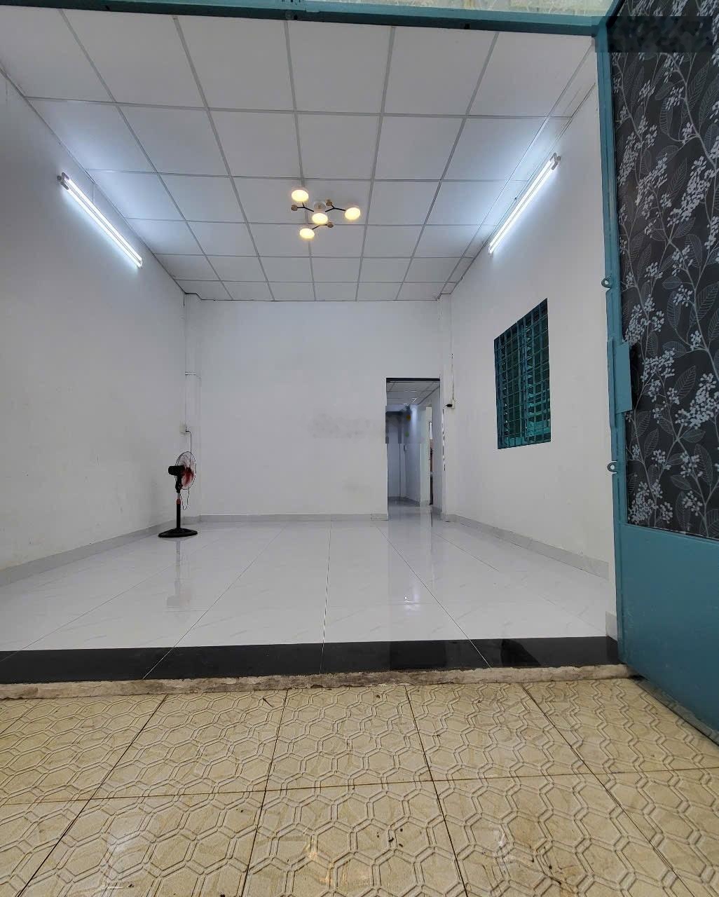 Nhà khu K300 Tân Bình, Ngô Bệ, 20 bước ra mặt tiền, 54m2 công nhận, ngang 4m nở hậu