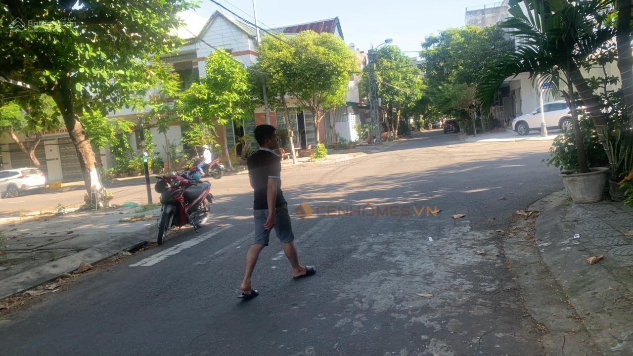 Cặp đất kề sông - Võ Như Hưng - ngang 10m - sát trục Đỗ Bá