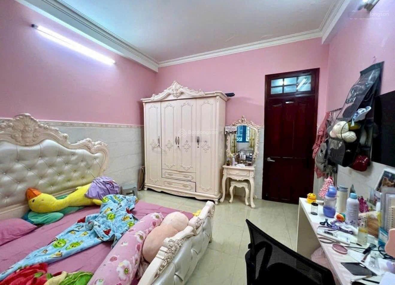 Đối diện công viên !! mtnb khu tên lửa 4 x 20m, 3 tầng - sát đường số 7 - đoạn giữa tên lửa & v.đ.t