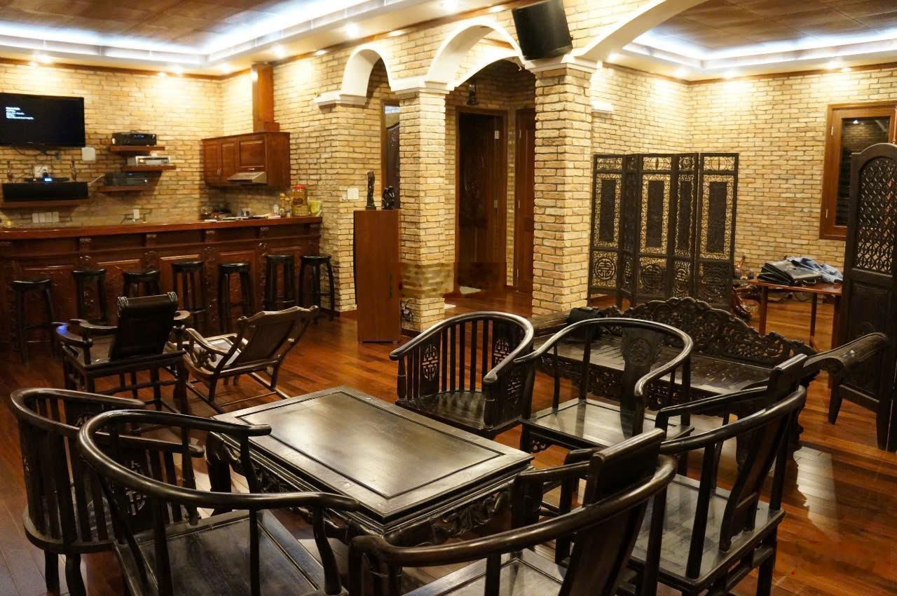 Xuất cảnh bán gấp - Bán nhà Thạch Thị Thanh 233m² 3 tầng - 125 tỷ